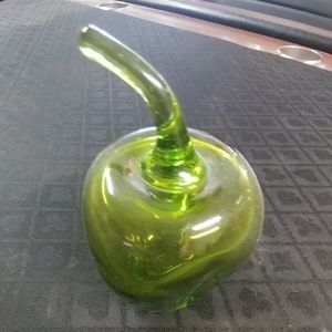 Viking Avocado Green Glass Apple